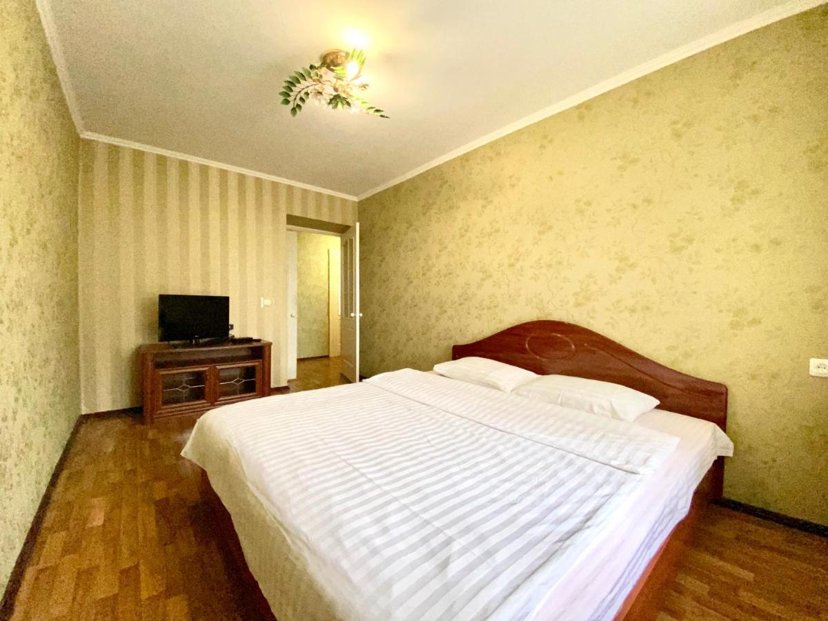Apartpoltava Центр Полтави, Простора Та Зручна Квартира Біля Пует, 2-Окремі Кімнати, Звітна Документація Для Відрядження المظهر الخارجي الصورة