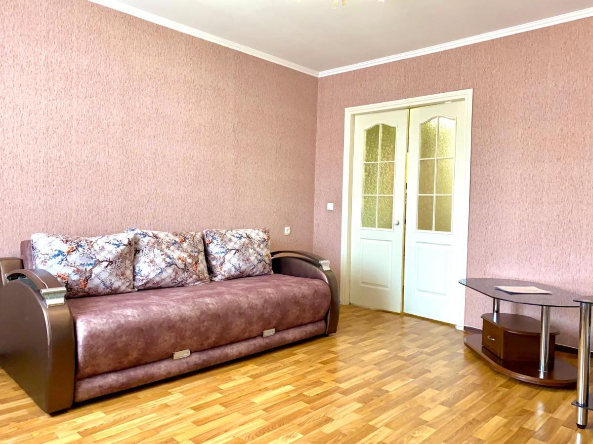 Apartpoltava Центр Полтави, Простора Та Зручна Квартира Біля Пует, 2-Окремі Кімнати, Звітна Документація Для Відрядження المظهر الخارجي الصورة