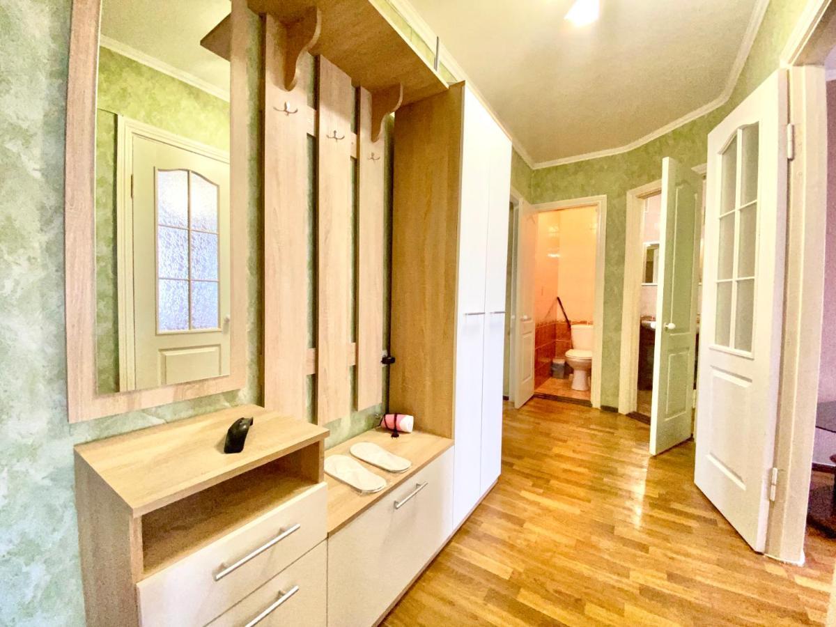 Apartpoltava Центр Полтави, Простора Та Зручна Квартира Біля Пует, 2-Окремі Кімнати, Звітна Документація Для Відрядження المظهر الخارجي الصورة